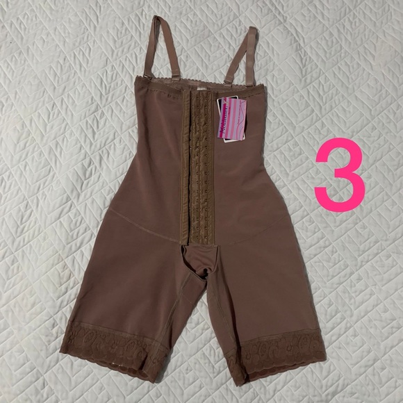 Small Fajas Colombianas - Picture 3 of 7